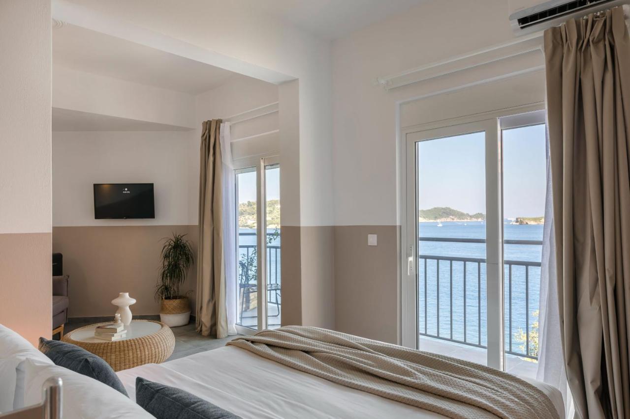 The Rock Hotell Skiathos stad Exteriör bild